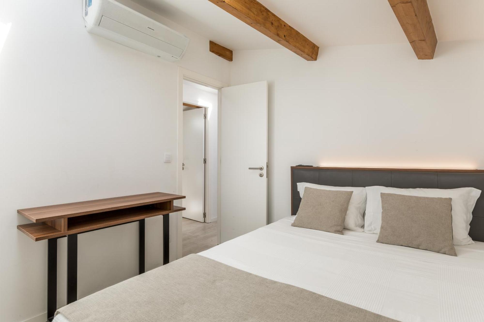 Bra.Com Apartments Oporto Faria Guimaraes Bagian luar foto