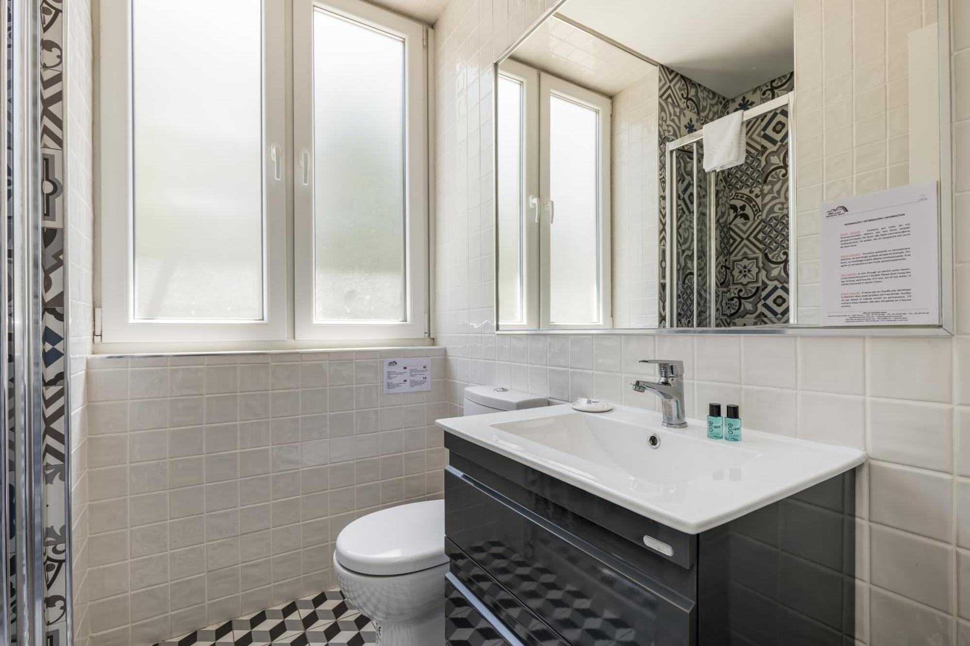 Bra.Com Apartments Oporto Faria Guimaraes Bagian luar foto